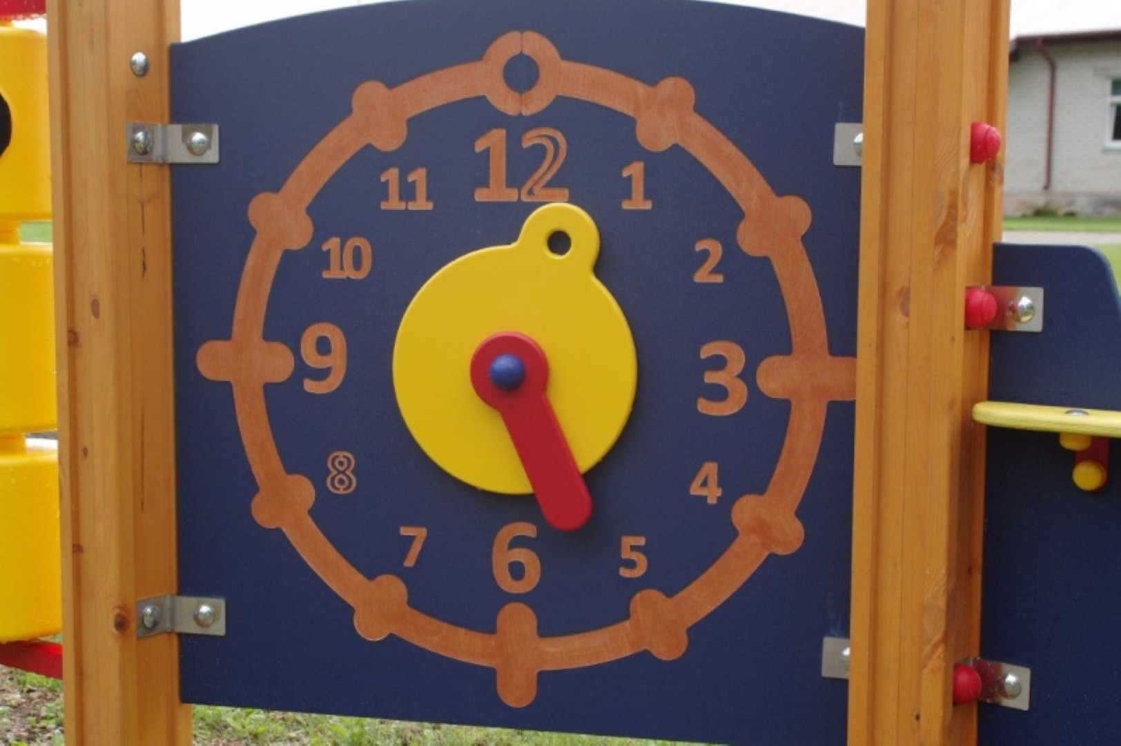 Activiteitenwand KLOK