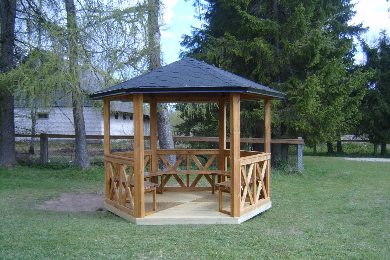 Zeskantig paviljoen 9,5 m² (geverfd)