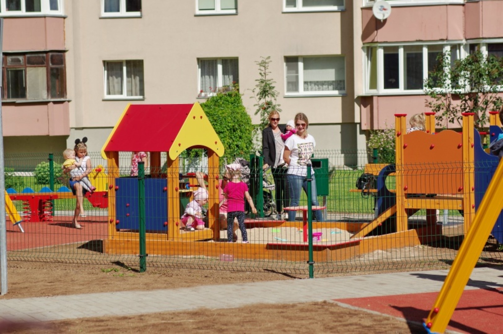 Speeltoestel voor peuters PAULA