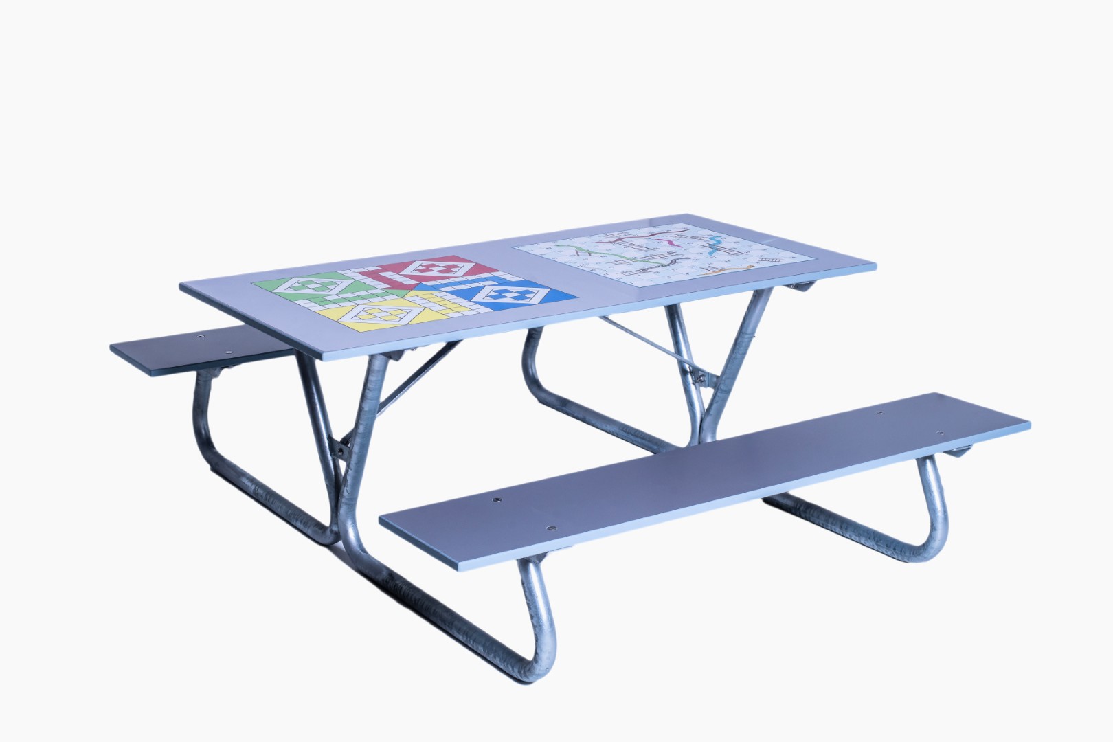Kindertafel met bordspellen