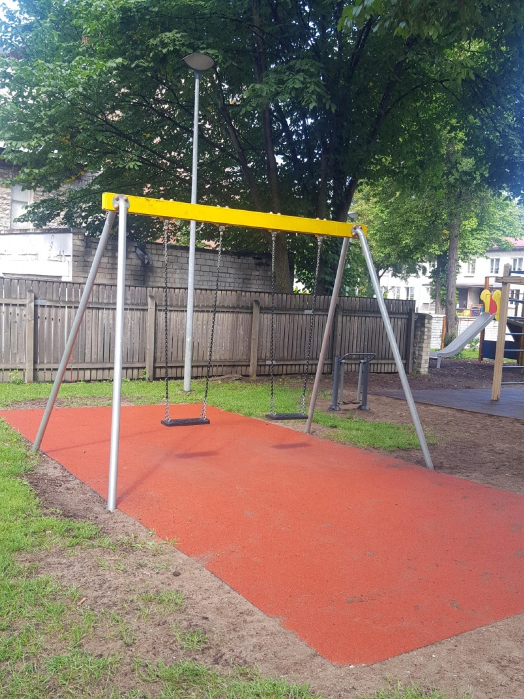 Schommel EAGLE 2 plaatsen (zonder zittingen en beslag)