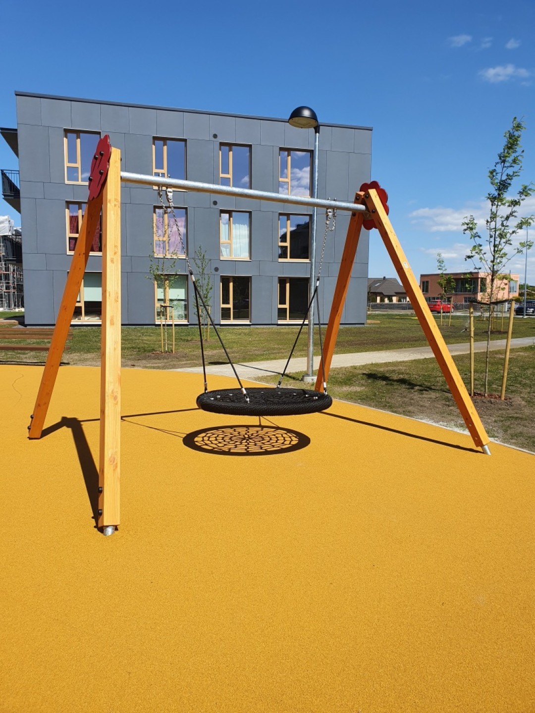 Touwschommel VOGELNEST Ø1,0 m, bevestigingen en veiligheidskettingen (zwart)