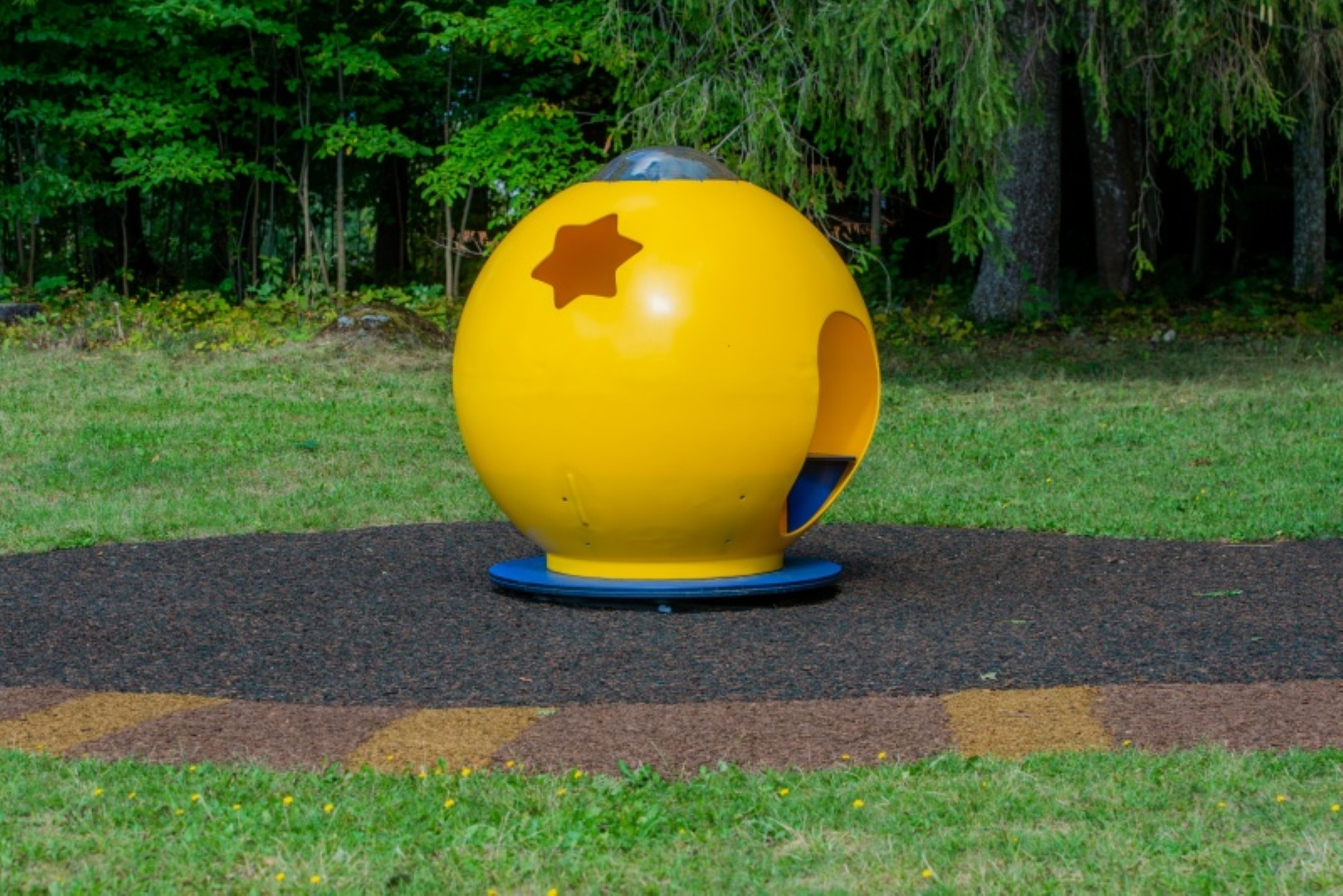 Draaimolen PLUTO
