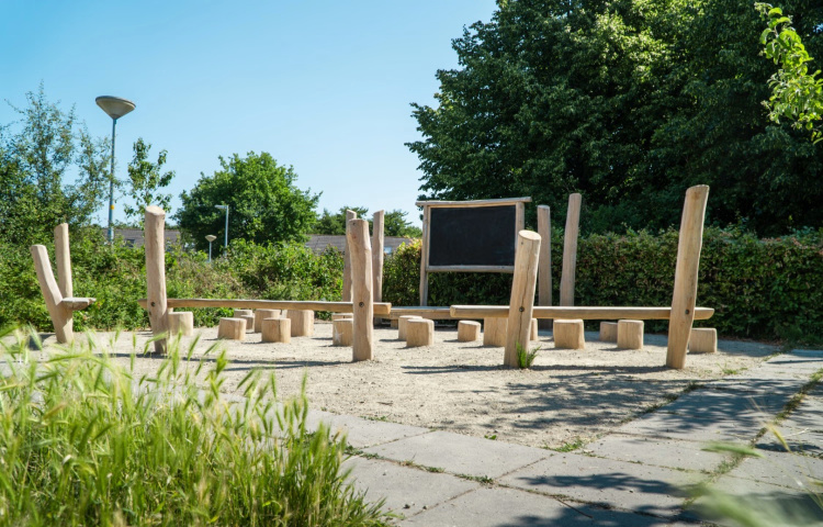 Buitenklas met krijtbord